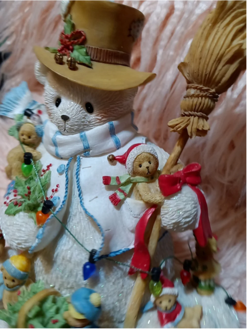 Cherished Teddies Snowman “We Could All Use a Hand Around the Holidays” Figur...